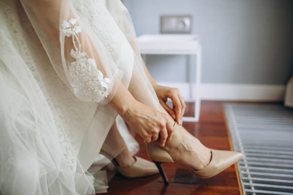 Learn to make your bridal shoes more comfortable
